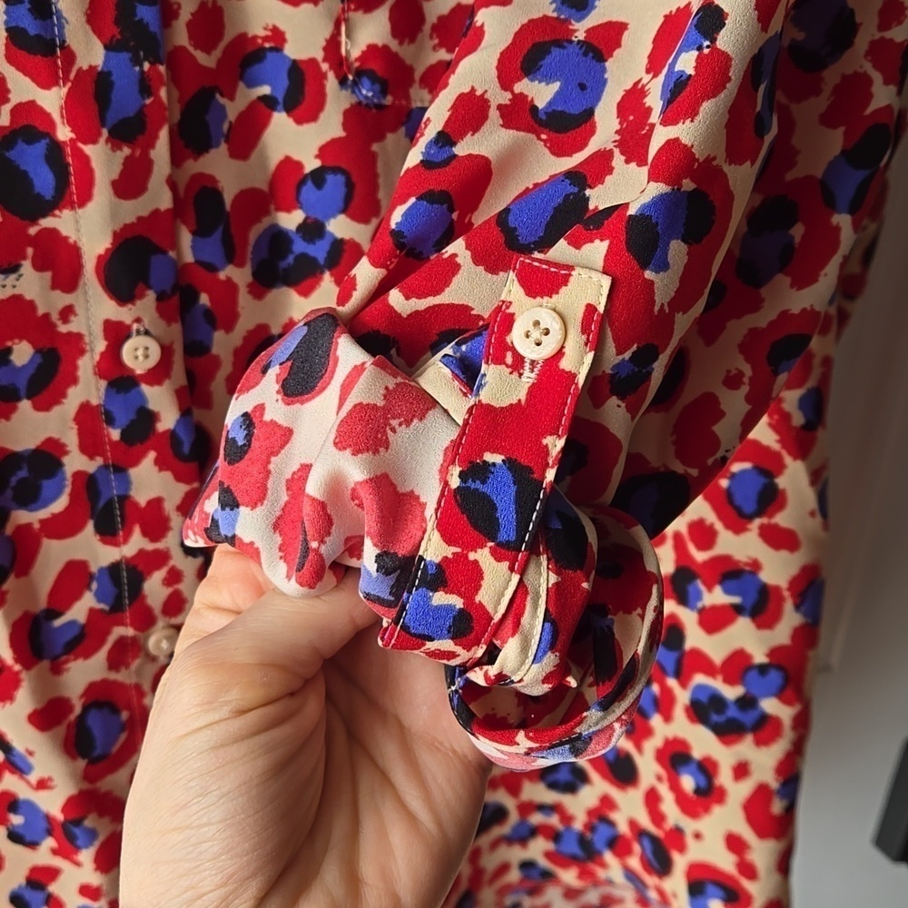 Madison Leopard Print Button Down Blouse - Picture 4 of 7